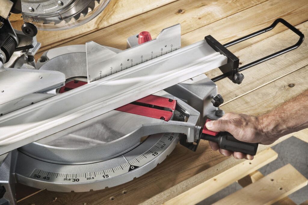 SKIL 3821-01 12-Inch Quick Mount Compound Miter Saw with Laser